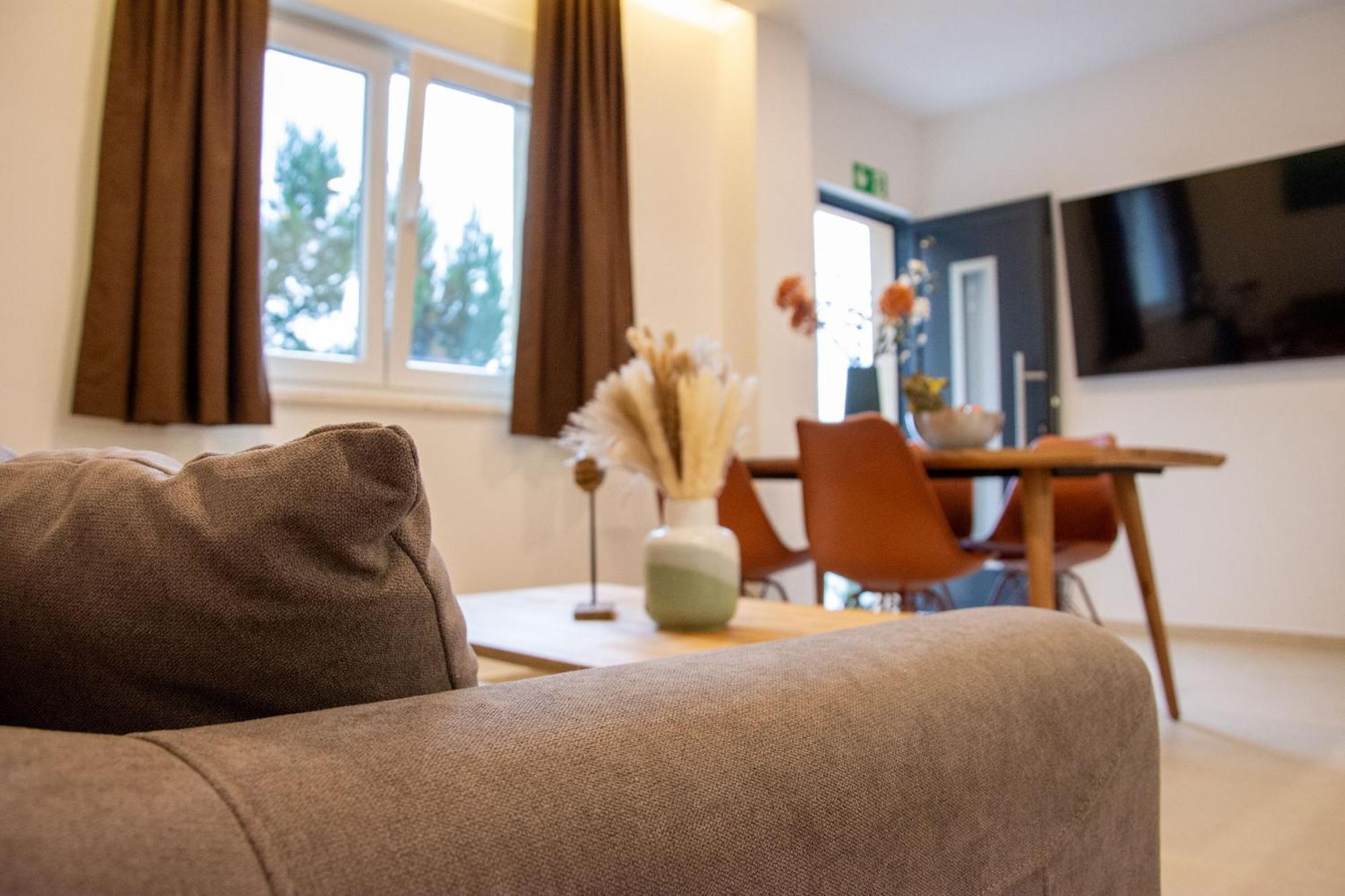 Joell Apartments Локва-Рогозниця Екстер'єр фото