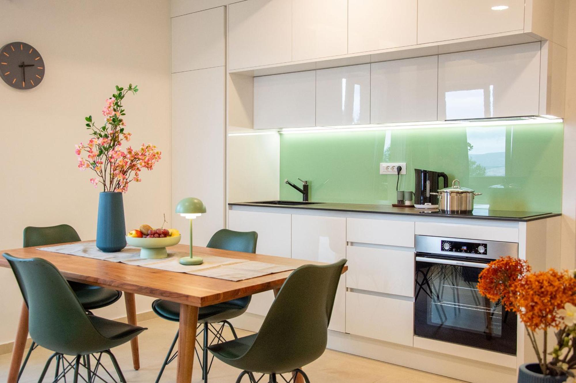 Joell Apartments Локва-Рогозниця Екстер'єр фото