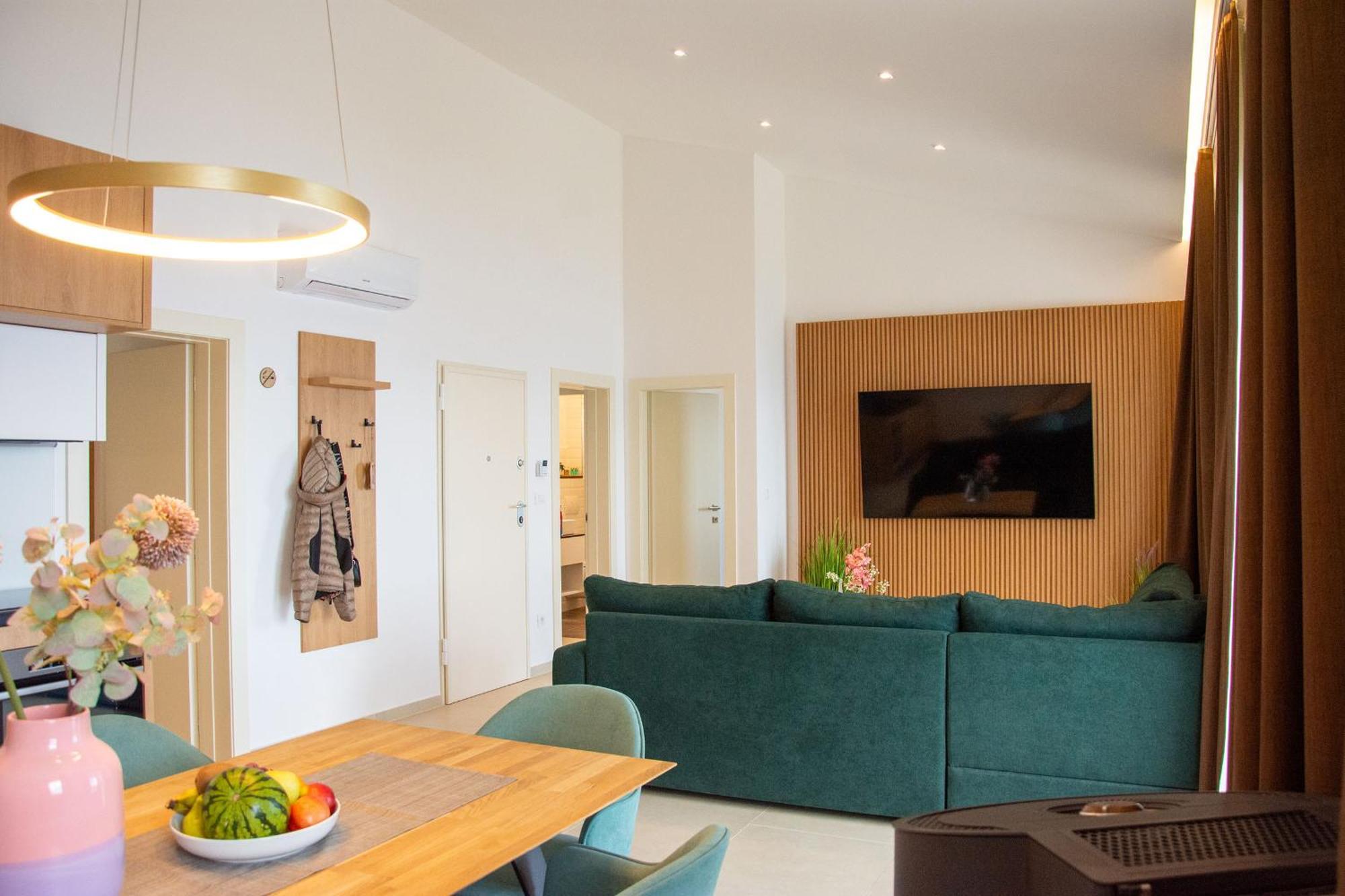 Joell Apartments Локва-Рогозниця Екстер'єр фото